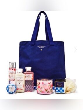 Bath & Body Works Filled Tote Bag Full Size Items Limited Edition NEW